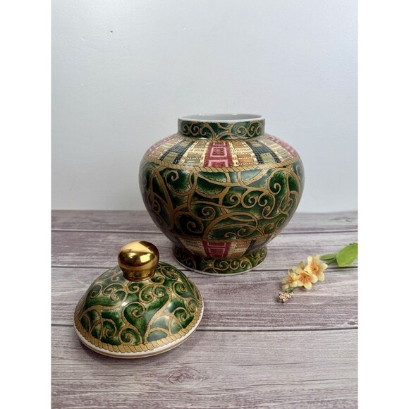 Vintage Oriental Accent 9.5" Jar Vase Urn Lidded Green Gold Red elegant - Picture 3 of 12